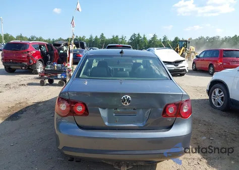 2009 Volkswagen Jetta Tdi from USA, damaged, VIN 3VWRL71K79M168331